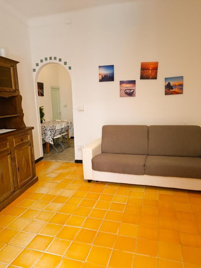 Classic Monterossino Apartment In Old Town Monterosso al Mare Exterior foto